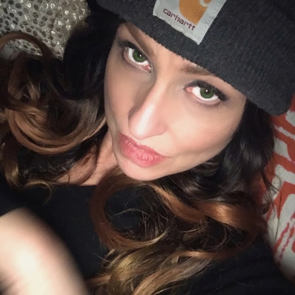 COPY - Meet your Posher, Rachelle - Picture 3 of 6